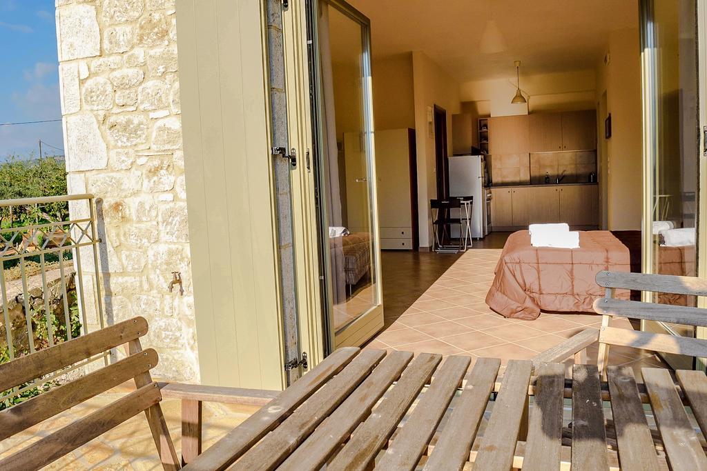 Orion Residence Mani Agios Nikolaos  Phòng bức ảnh